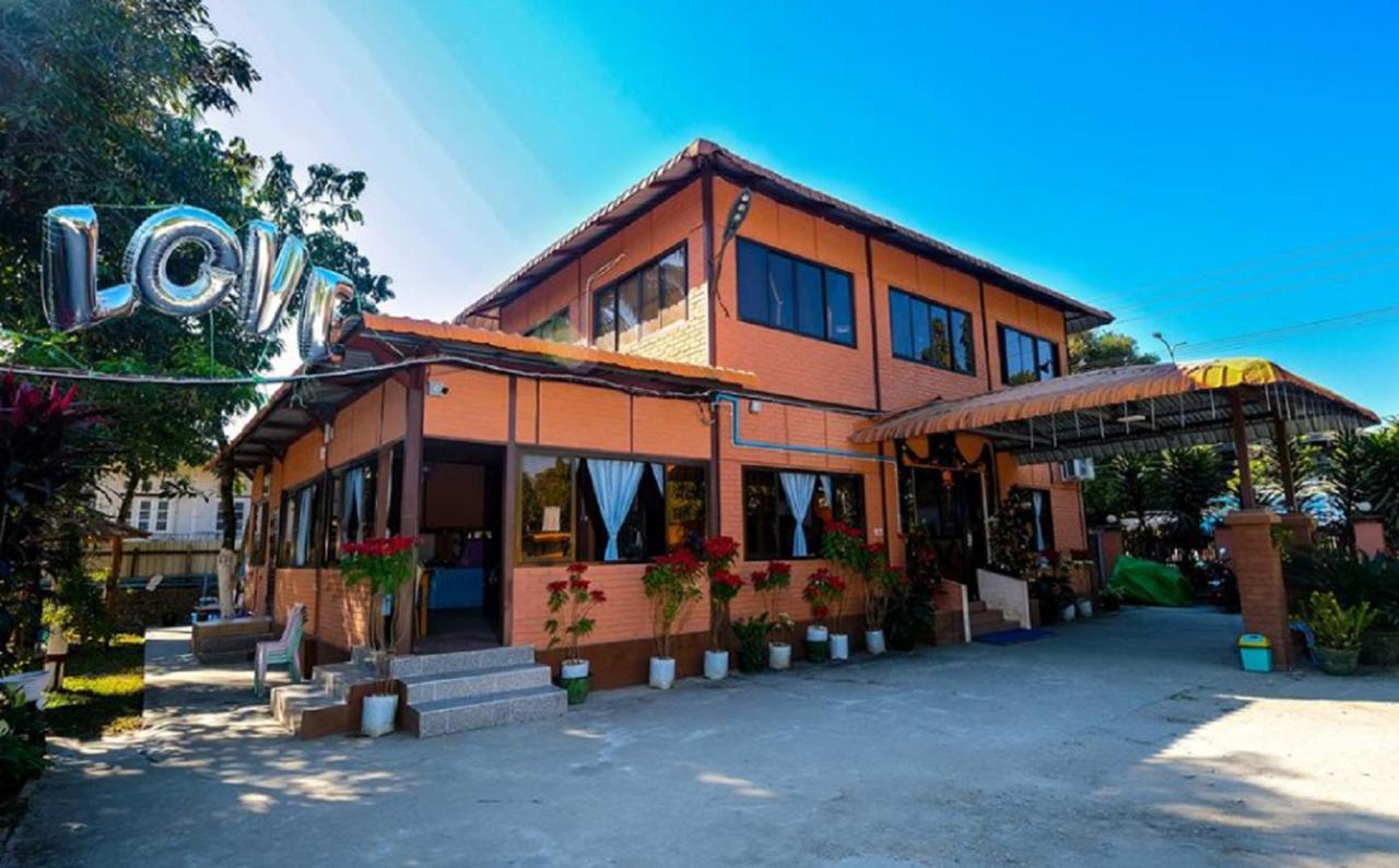 Wun Tawp Garden Hotel Myitkyinā エクステリア 写真