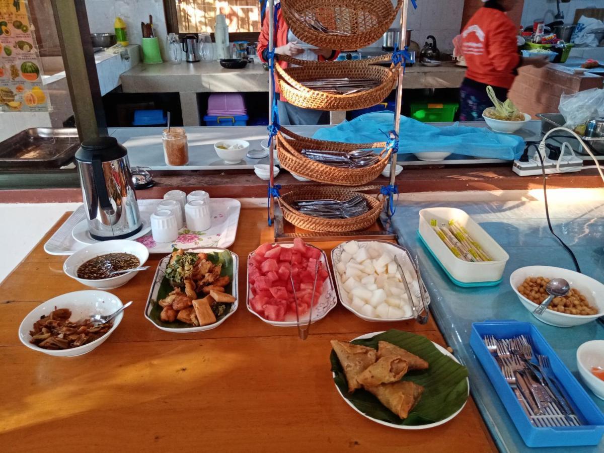 Wun Tawp Garden Hotel Myitkyinā エクステリア 写真